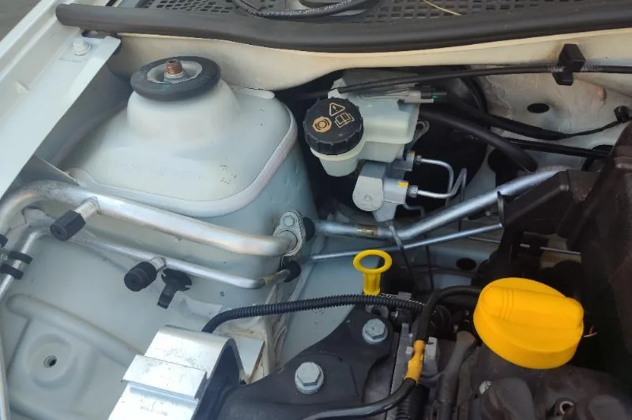 Used 2016 Nissan NP200 1.6i (aircon) - Venture Giant Investment Used 2016 Nissan NP200 1.6i (aircon) - Venture Giant Investment