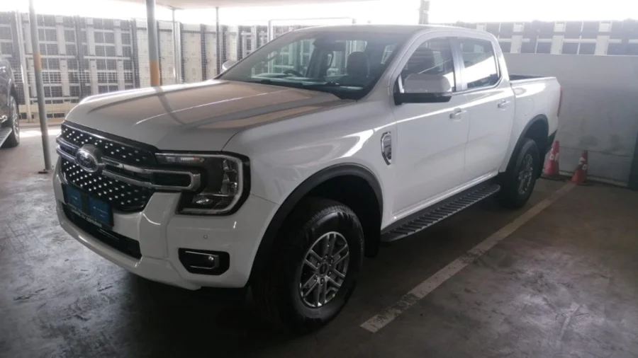 New  Ford Ranger 2.2TDCi double cab Hi-Rider XLT - Private Dirk