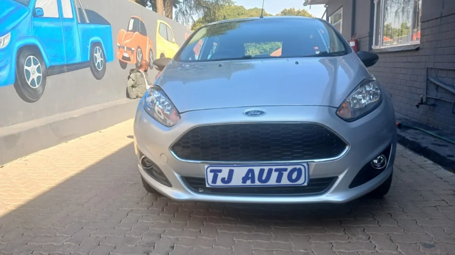 Used  2015 Ford Fiesta 5-door 1.4 Trend - TJ Auto Car Sales