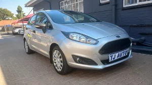 Used  2015 Ford Fiesta 5-door 1.4 Trend