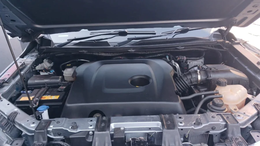 Used  2023 Peugeot Landtrek 1.9TD double cab 4Action 4x4 - TJ Auto Car Sales