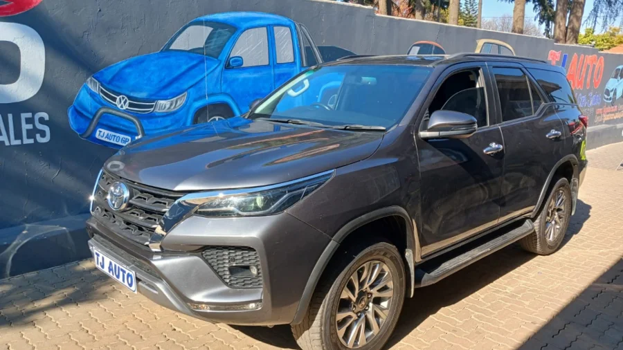 Used  2023 Toyota Fortuner 2.8GD-6 4x4 auto - TJ Auto Car Sales