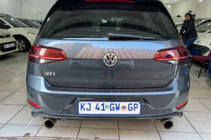 Used  2019 VW Golf GTI auto