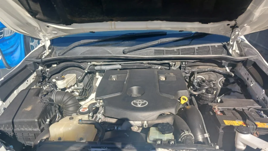 Used  2018 Toyota Hilux 2.4GD-6 double cab 4x4 SRX - TJ Auto Car Sales