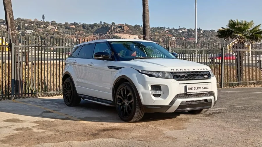 Used 2013 Land Rover Range Rover Evoque SD4 Dynamic SW1 Colour - THE GLEN CARZ Used 2013 Land Rover Range Rover Evoque SD4 Dynamic SW1 Colour - THE GLEN CARZ