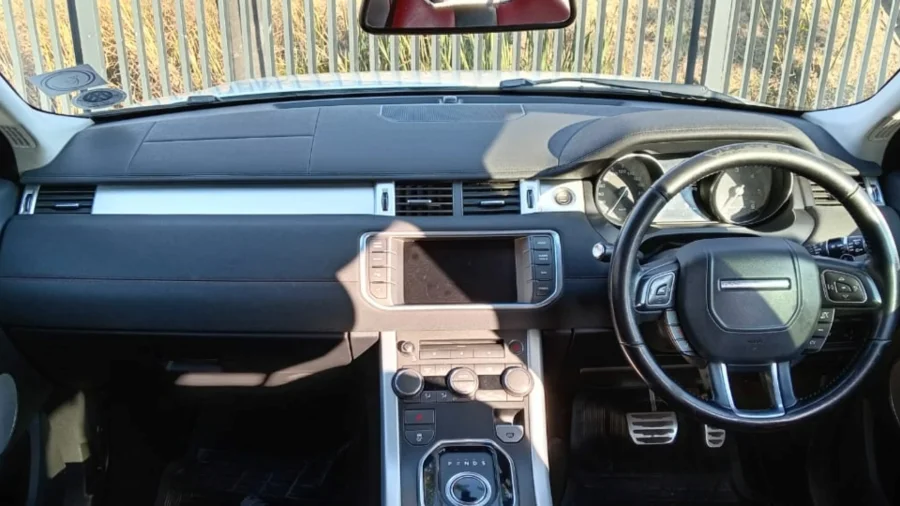 Used 2013 Land Rover Range Rover Evoque SD4 Dynamic SW1 Colour - THE GLEN CARZ Used 2013 Land Rover Range Rover Evoque SD4 Dynamic SW1 Colour - THE GLEN CARZ