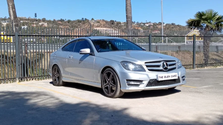 Used 2013 Mercedes Benz C-Class C180 coupe - THE GLEN CARZ Used 2013 Mercedes Benz C-Class C180 coupe - THE GLEN CARZ