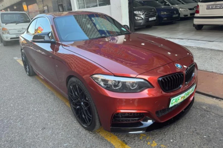 Used  2018 BMW 2 Series M240i coupe sports-auto - Marshalltown Auto Ridez
