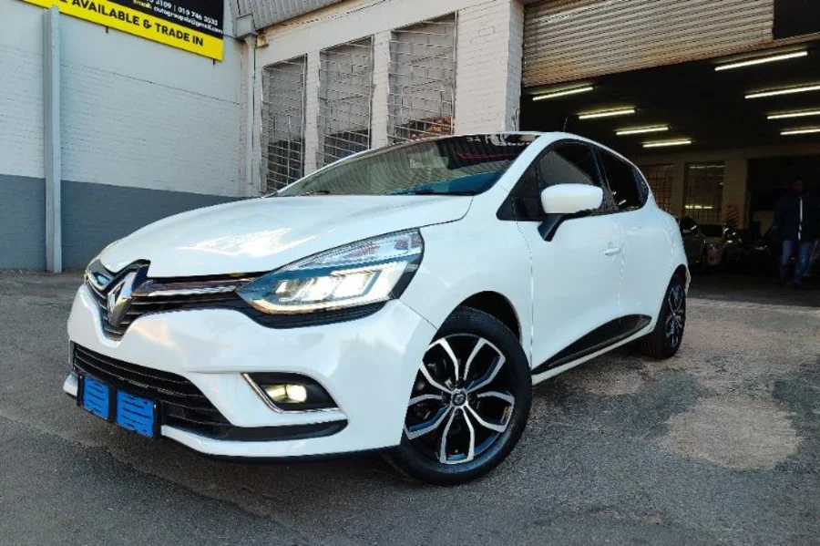 Used 2018 Renault Clio 66kW turbo Dynamique - Venture Giant Investment Used 2018 Renault Clio 66kW turbo Dynamique - Venture Giant Investment