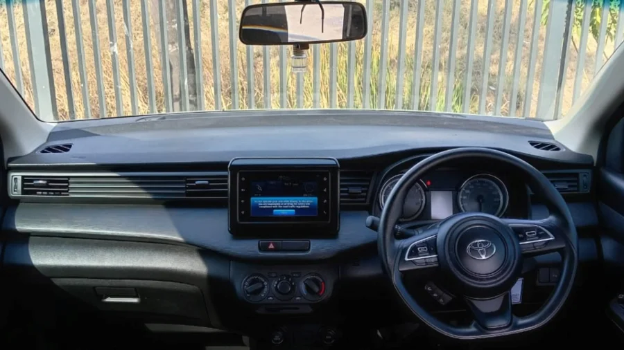 Used  2024 Toyota Rumion 1.5 SX manual - THE GLEN CARZ