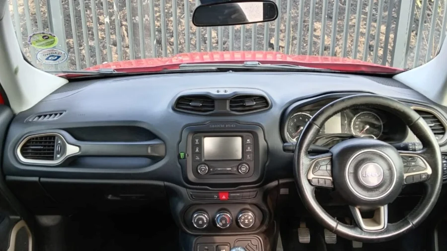 Used 2016 Jeep Renegade 1.6L Longitude - THE GLEN CARZ Used 2016 Jeep Renegade 1.6L Longitude - THE GLEN CARZ