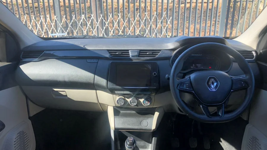Used 2022 Renault Triber 1.0 Dynamique - THE GLEN CARZ Used 2022 Renault Triber 1.0 Dynamique - THE GLEN CARZ