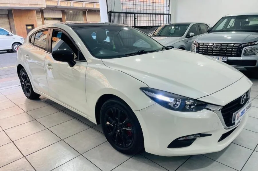 Used 2018 Mazda Mazda3 hatch 1.6 Dynamic auto - Dee Cars Used 2018 Mazda Mazda3 hatch 1.6 Dynamic auto - Dee Cars