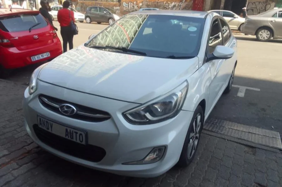 Used 2019 Hyundai Accent sedan 1.6 Fluid auto - Andy Auto Used 2019 Hyundai Accent sedan 1.6 Fluid auto - Andy Auto
