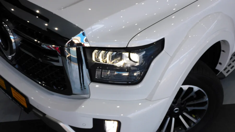 New 2025 GWM P500 2.0T HEV double cab Ultra Luxury 4x4 - Golden Era Motors New 2025 GWM P500 2.0T HEV double cab Ultra Luxury 4x4 - Golden Era Motors