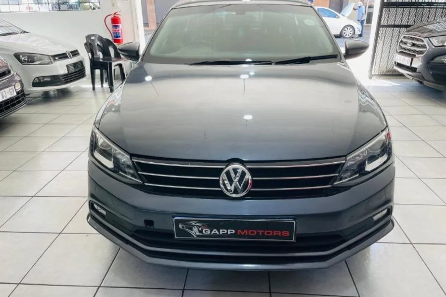 Used 2015 VW Jetta 1.6TDI Comfortline auto - GAPP Motors Used 2015 VW Jetta 1.6TDI Comfortline auto - GAPP Motors