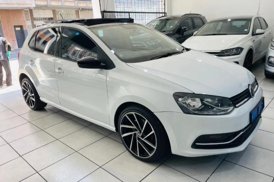 Used  2016 VW Polo hatch 1.2TSI Highline - Dee Cars