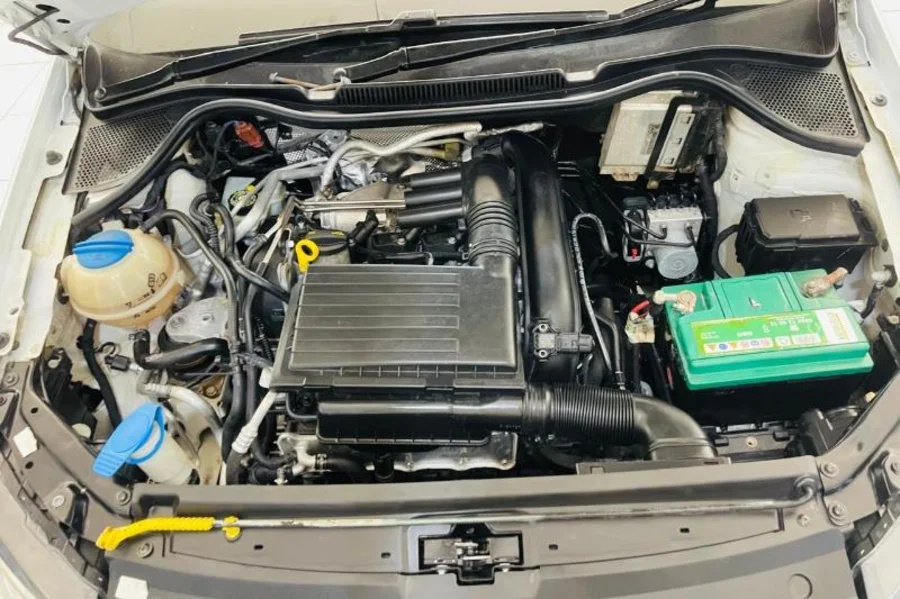 Used  2016 VW Polo hatch 1.2TSI Highline - Dee Cars