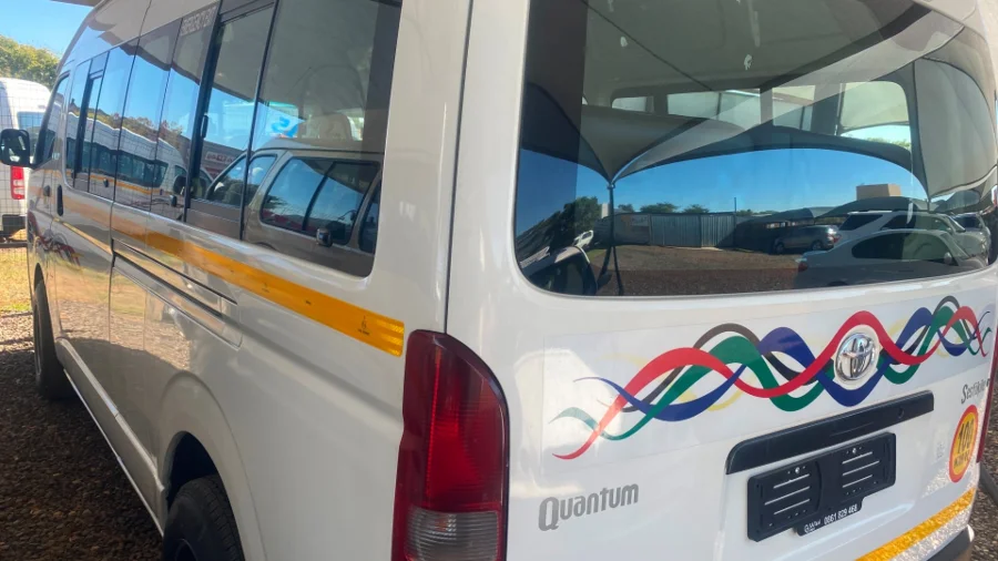 Used 2017 Toyota Quantum 2.7 Ses-fikile - Taxi Business Solutions Used 2017 Toyota Quantum 2.7 Ses-fikile - Taxi Business Solutions