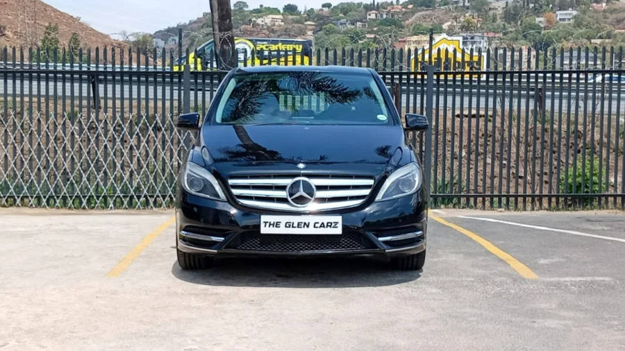 Used  2013 Mercedes Benz B-Class B200 auto - THE GLEN CARZ