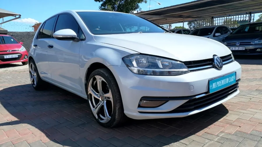 Used 2017 VW Golf 1.0TSI Comfortline - MI Premium Cars Used 2017 VW Golf 1.0TSI Comfortline - MI Premium Cars