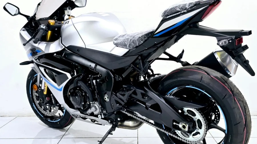 NEW 2025 Suzuki GSXR 1000RA - JMD Motorcycles