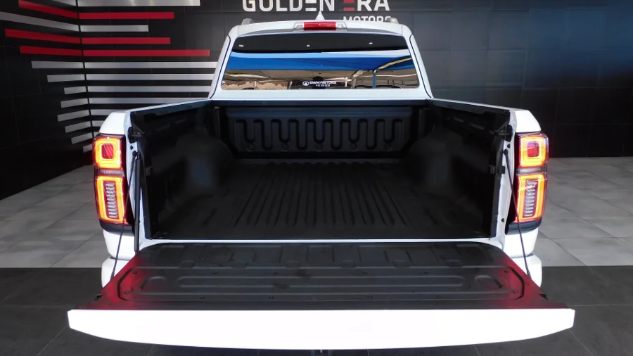New 2025 GWM P500 2.4T double cab Luxury 4x4 - Golden Era Motors New 2025 GWM P500 2.4T double cab Luxury 4x4 - Golden Era Motors
