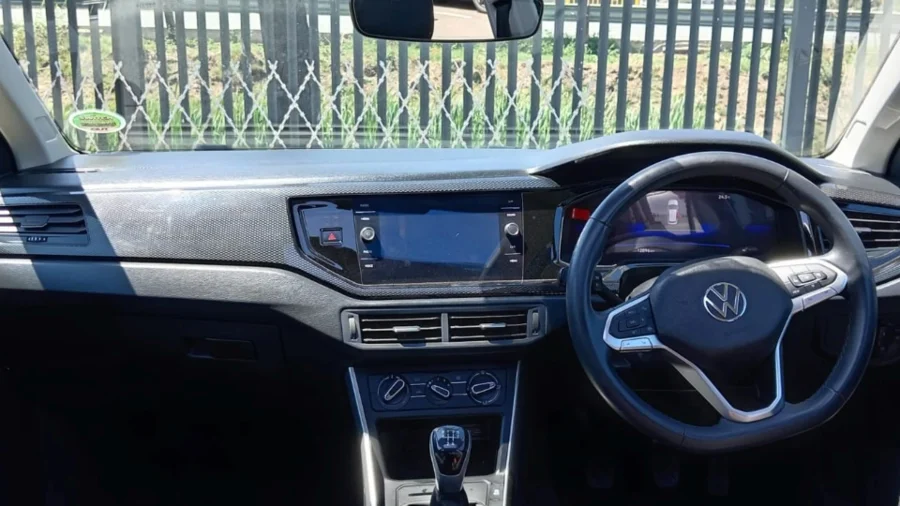 Used 2022 VW Polo hatch 1.2TSI Comfortline - THE GLEN CARZ Used 2022 VW Polo hatch 1.2TSI Comfortline - THE GLEN CARZ