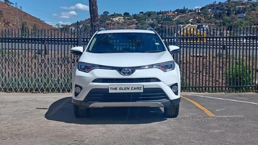 Used 2018 Toyota RAV4 2.0 Fierce - THE GLEN CARZ Used 2018 Toyota RAV4 2.0 Fierce - THE GLEN CARZ
