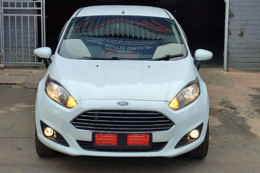 Used 2013 Ford Fiesta 5-door 1.4 Ambiente - Venture Giant Investment Used 2013 Ford Fiesta 5-door 1.4 Ambiente - Venture Giant Investment