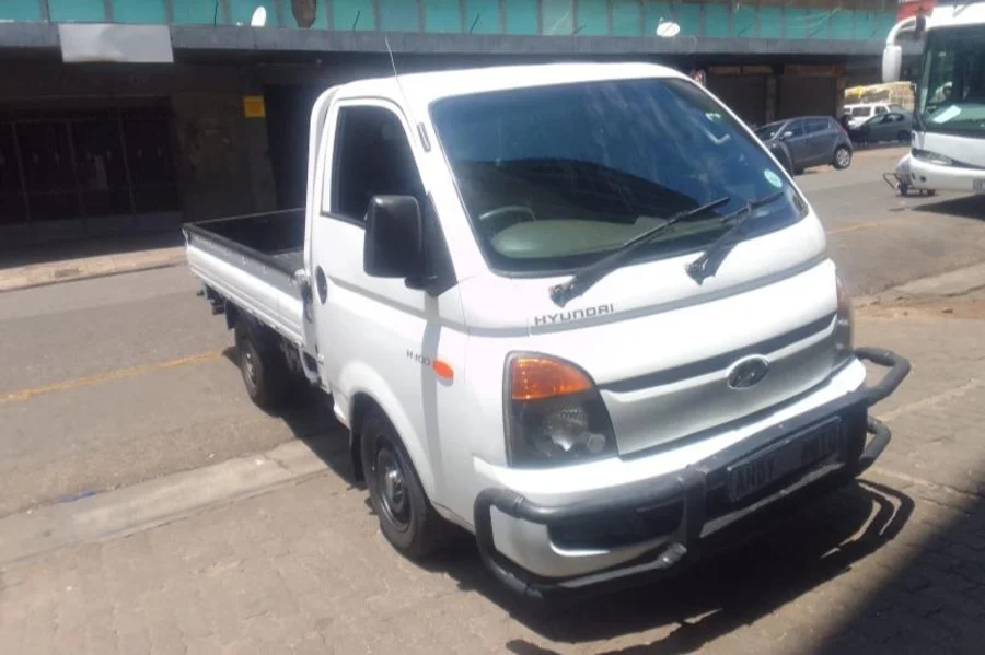 Used 2010 Hyundai H-100 Bakkie 2.6D tipper - Andy Auto Used 2010 Hyundai H-100 Bakkie 2.6D tipper - Andy Auto