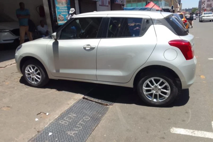 Used  2021 Suzuki Swift hatch 1.2 GL auto - Andy Auto Used  2021 Suzuki Swift hatch 1.2 GL auto - Andy Auto