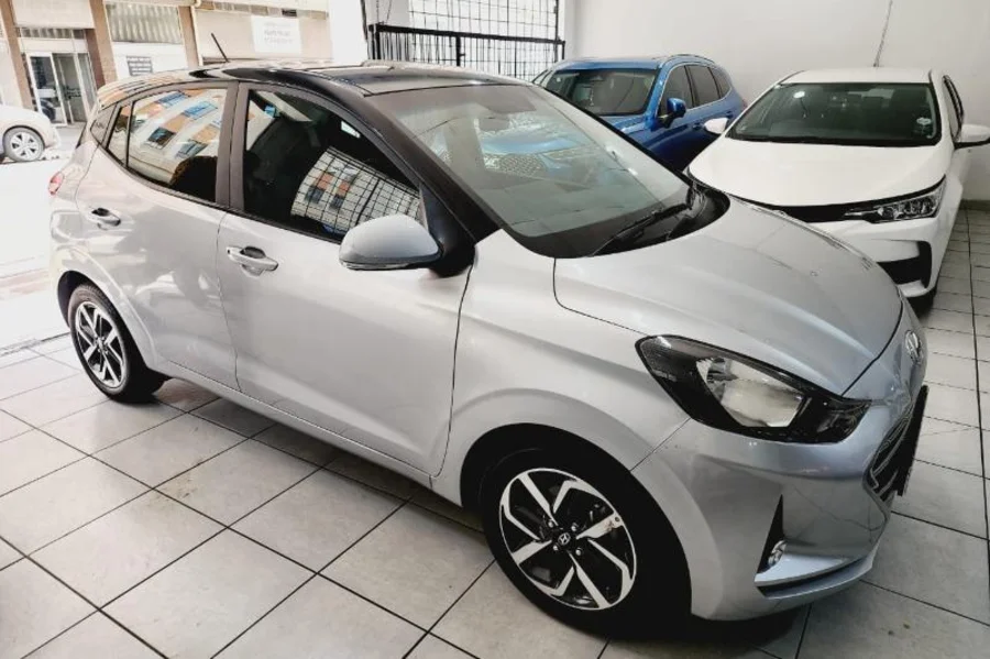 Used 2022 Hyundai Grand i10 1.25 Fluid auto - Dee Cars Used 2022 Hyundai Grand i10 1.25 Fluid auto - Dee Cars