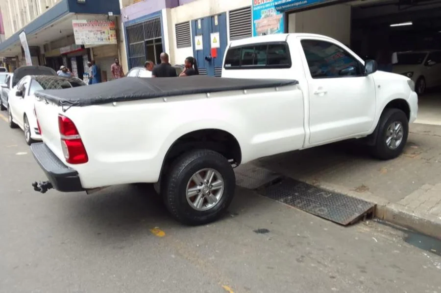 Used 2011 Toyota Hilux 2.5D-4D - Andy Auto Used 2011 Toyota Hilux 2.5D-4D - Andy Auto