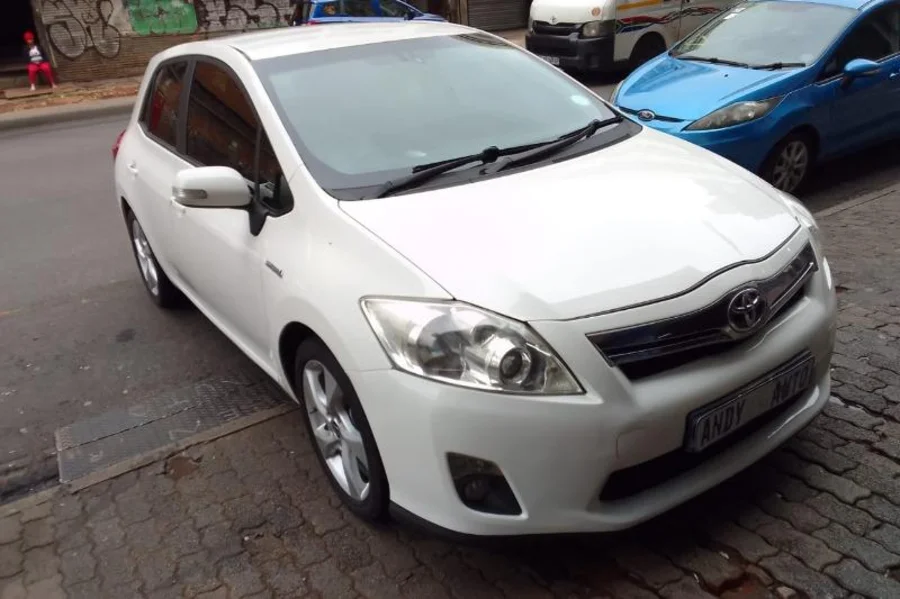 Used  2013 Toyota Auris 1.8 RX - Andy Auto