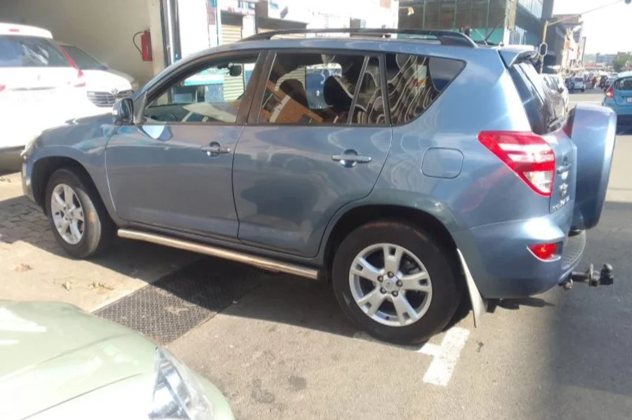 Used 2010 Toyota RAV4 2.2D-4D GX - Andy Auto Used 2010 Toyota RAV4 2.2D-4D GX - Andy Auto