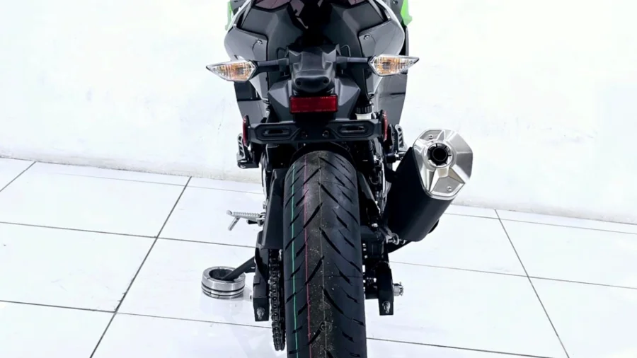 Preloaded Image 3