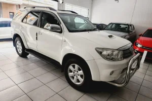Used  2010 Toyota Fortuner 3.0D-4D