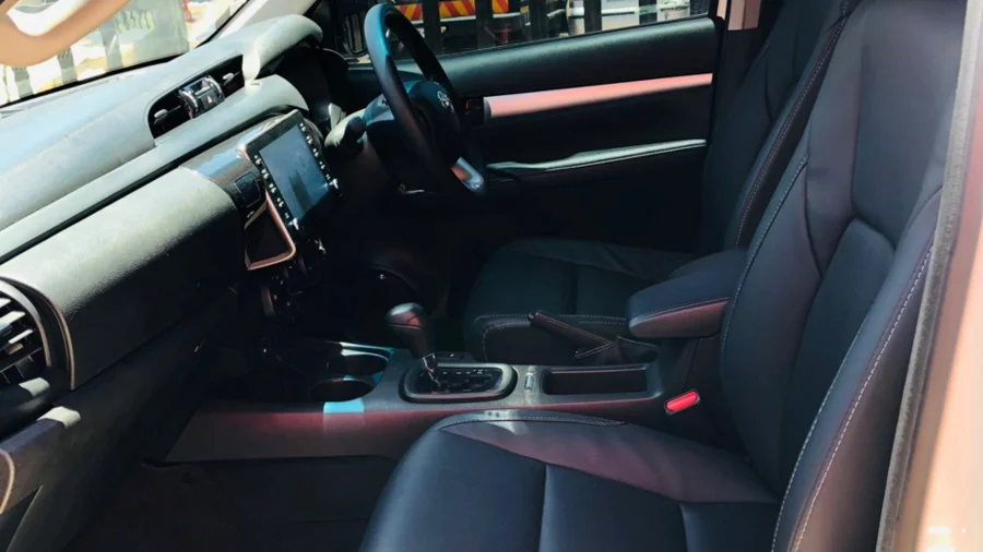 Used 2024 Toyota Hilux 2.4GD-6 double cab Raider auto - SG Cars