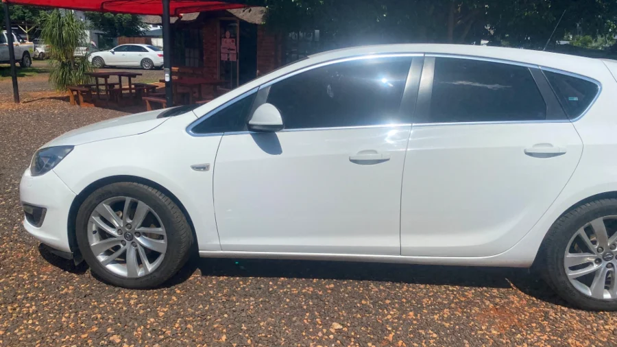 Used 2014 Opel Astra 1.6 Turbo Sport 5 door - Taxi Business Solutions Used 2014 Opel Astra 1.6 Turbo Sport 5 door - Taxi Business Solutions