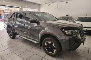 Used  2023 Nissan Navara 2.5dCi double cab 4x4 LE auto