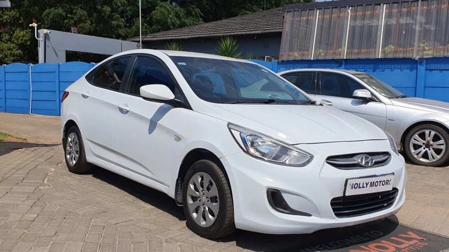 Used 2018 Hyundai Accent sedan 1.6 Fluid - Nolly Motors Used 2018 Hyundai Accent sedan 1.6 Fluid - Nolly Motors