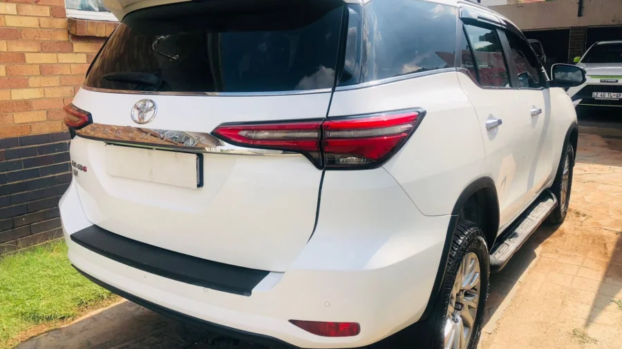 Used 2021 Toyota Fortuner 2.8GD-6 VX - SG Cars Used 2021 Toyota Fortuner 2.8GD-6 VX - SG Cars