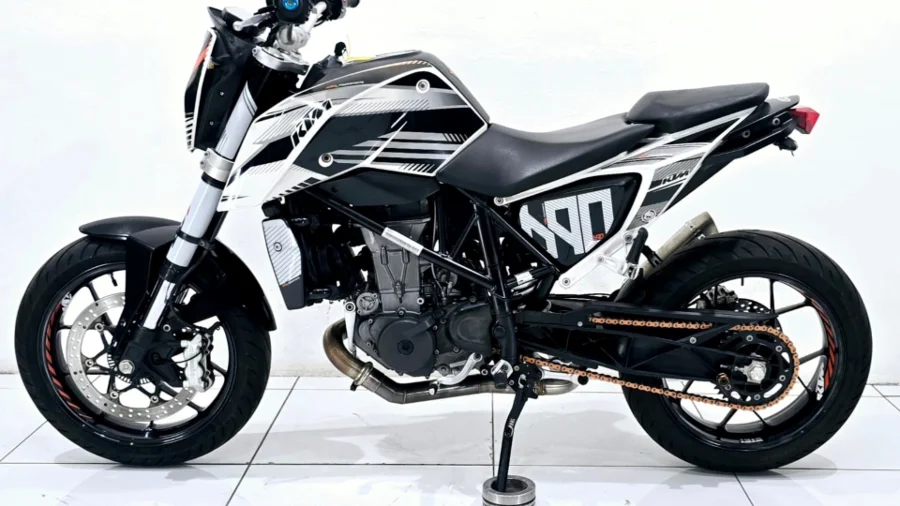2017 KTM 690 Duke - JMD Motorcycles 2017 KTM 690 Duke - JMD Motorcycles
