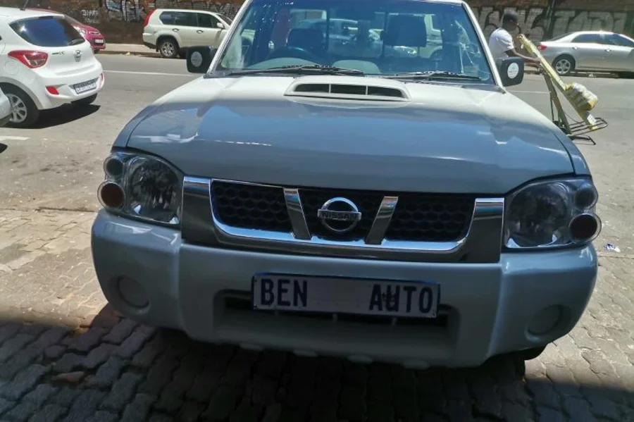 Used  2012 Nissan NP300 Hardbody 2.5TDi - Ben Auto Used  2012 Nissan NP300 Hardbody 2.5TDi - Ben Auto