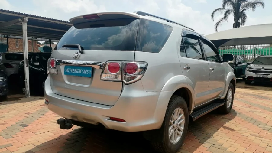 Used 2013 Toyota Fortuner 2.5D-4D - MI Premium Cars Used 2013 Toyota Fortuner 2.5D-4D - MI Premium Cars