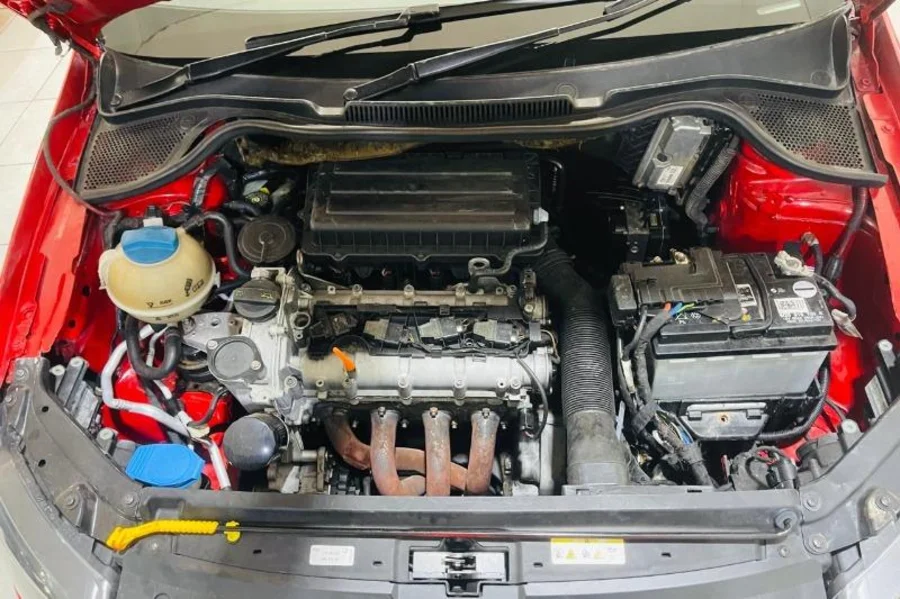 Used  2012 VW Polo 1.6 Comfortline - Dee Cars