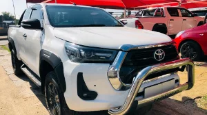 Used  2022 Toyota Hilux 2.4GD-6 Xtra cab Raider manual
