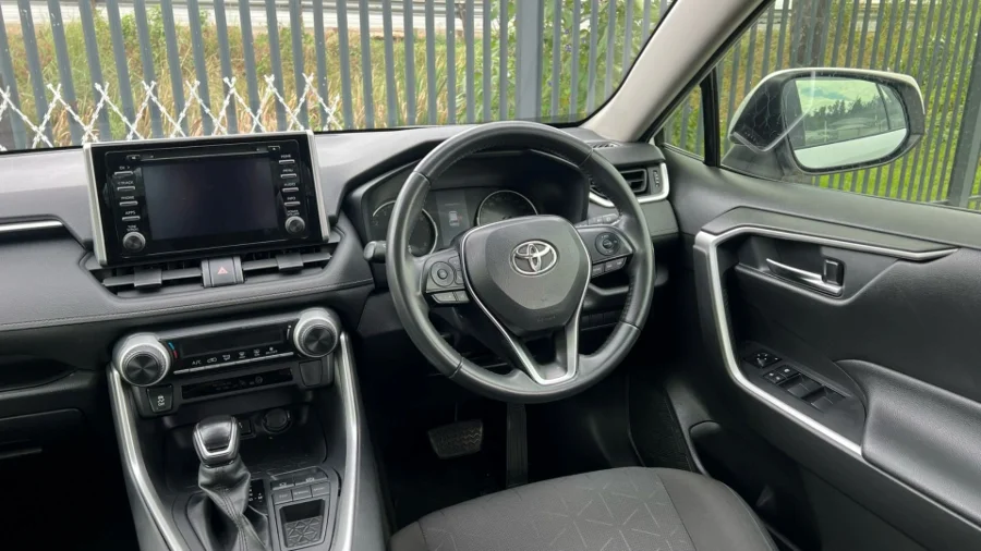 Used 2020 Toyota RAV4 2.0 GX auto - THE GLEN CARZ Used 2020 Toyota RAV4 2.0 GX auto - THE GLEN CARZ