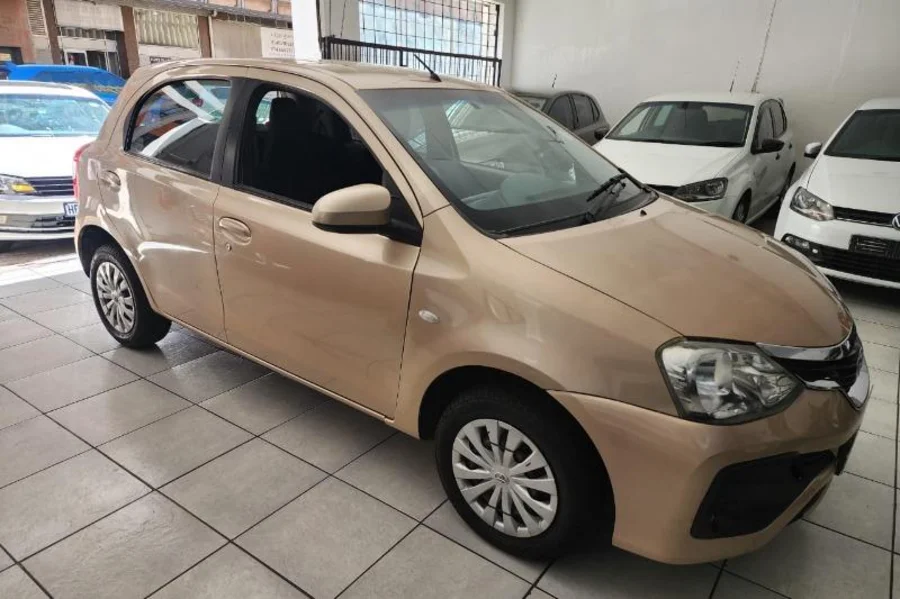 Used 2016 Toyota Etios hatch 1.5 Xi - GAPP Motors Used 2016 Toyota Etios hatch 1.5 Xi - GAPP Motors